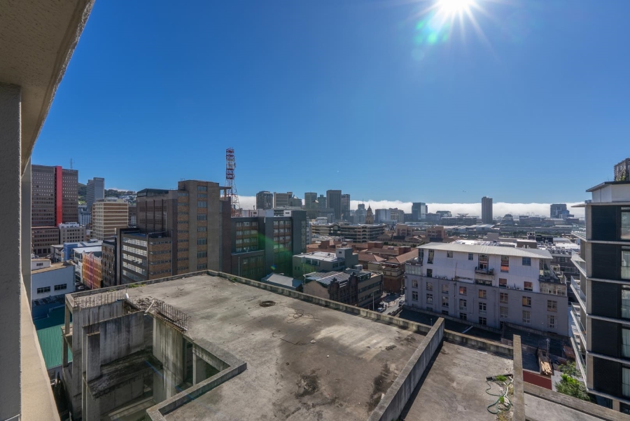 2 Bedroom Property for Sale in Cape Town City Centre Western Cape